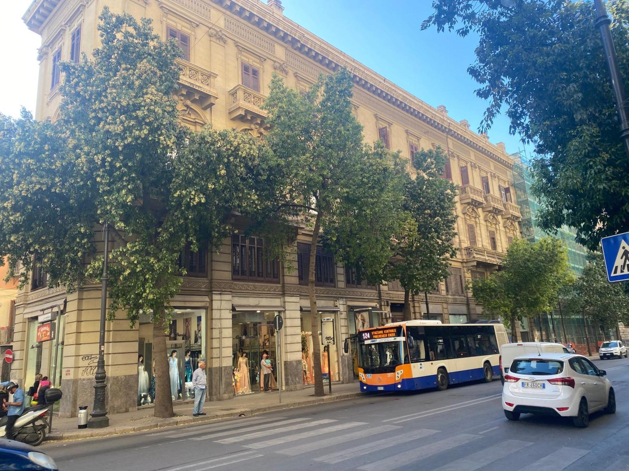Suiteinpalermo - Case Vacanze Nel Centro Storico Экстерьер фото